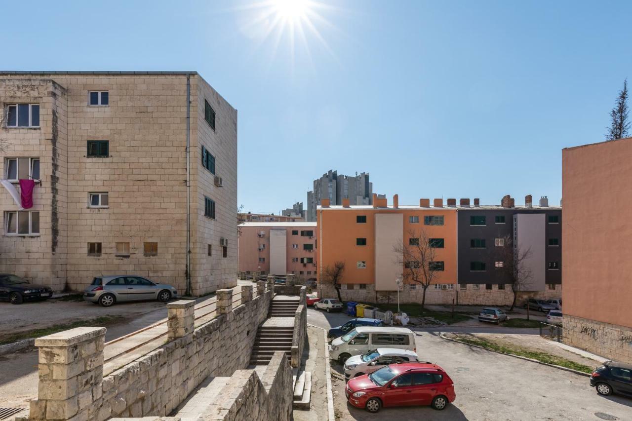 Sunny Apartment Split Exterior foto